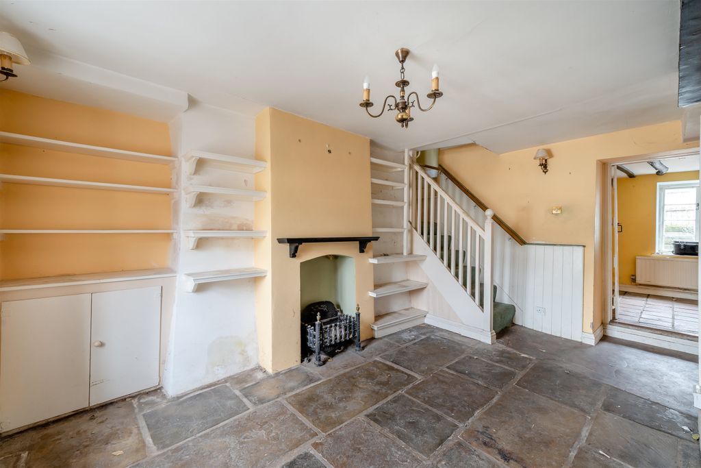 Additional image 5 of 4 bed end terrace house for saleTwyn Square, Usk, Monmouthshire NP15