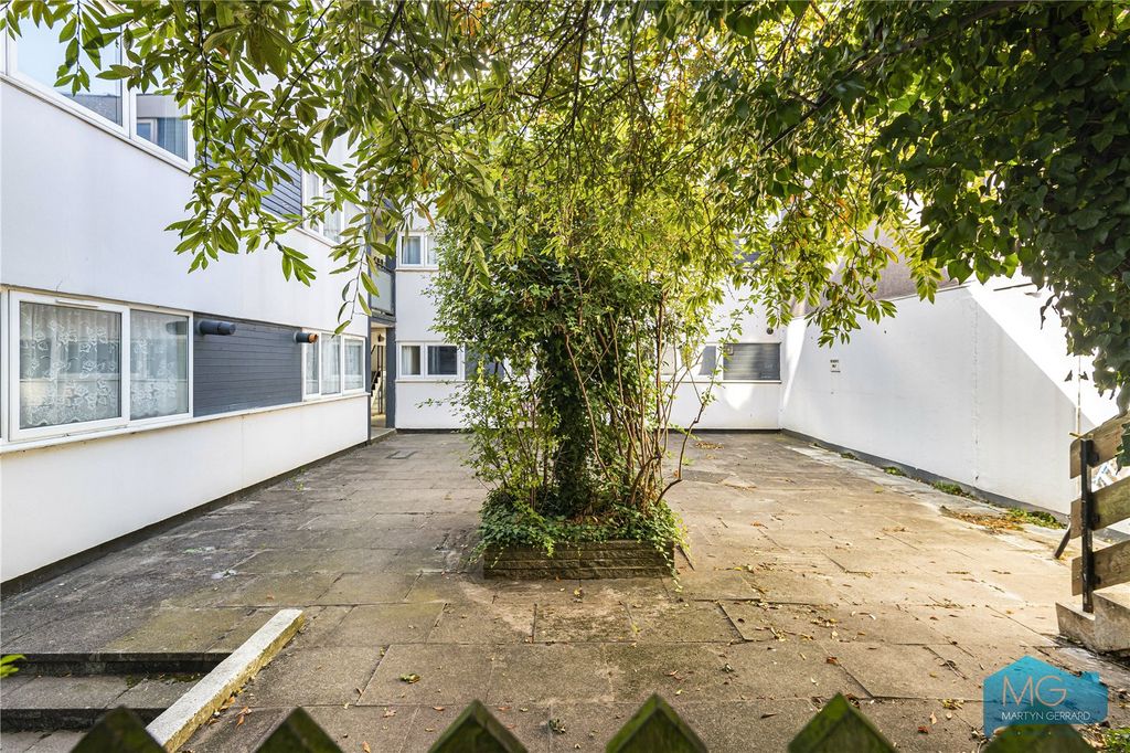Additional image 6 of Land for saleSt. James's Lane, London N10
