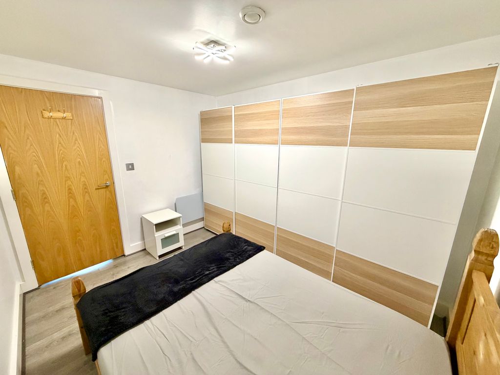 Additional image 12 of 2 bed flat for saleCowbridge Road East, Cardiff CF11