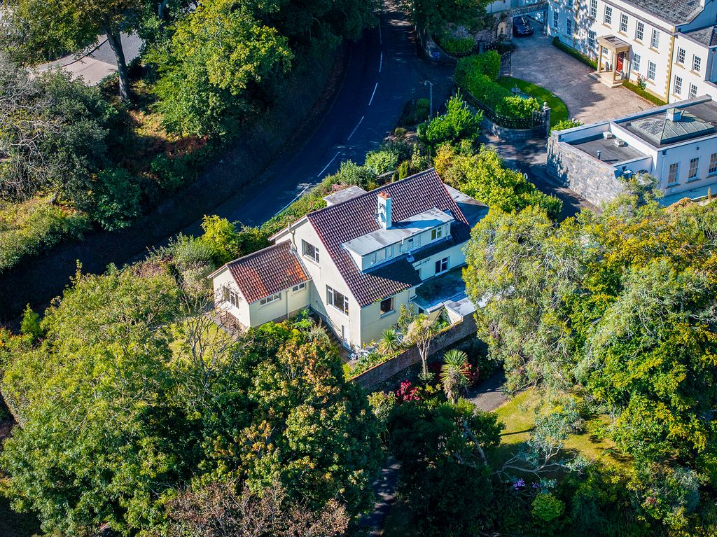 4 bed property for saleRohais De Haut, St Andrew's, Guernsey GY6