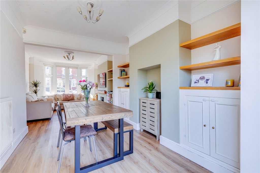 Additional image 7 of 3 bed terraced house for saleSummerfield Avenue, Heath, Cardiff CF14