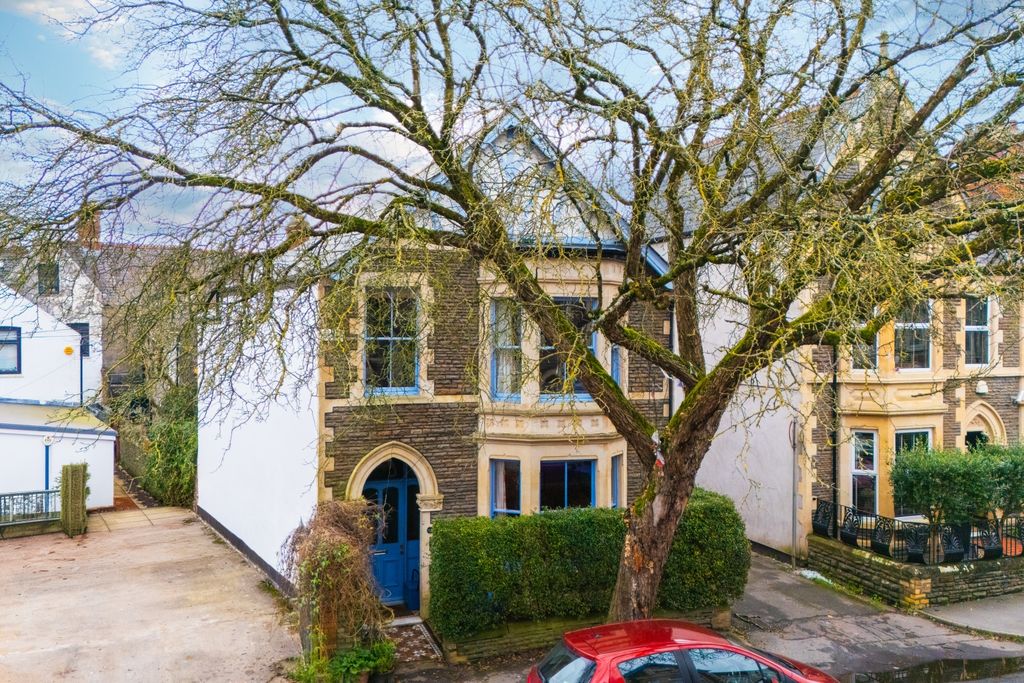 4 bed detached house for saleBangor Street, Roath CF24