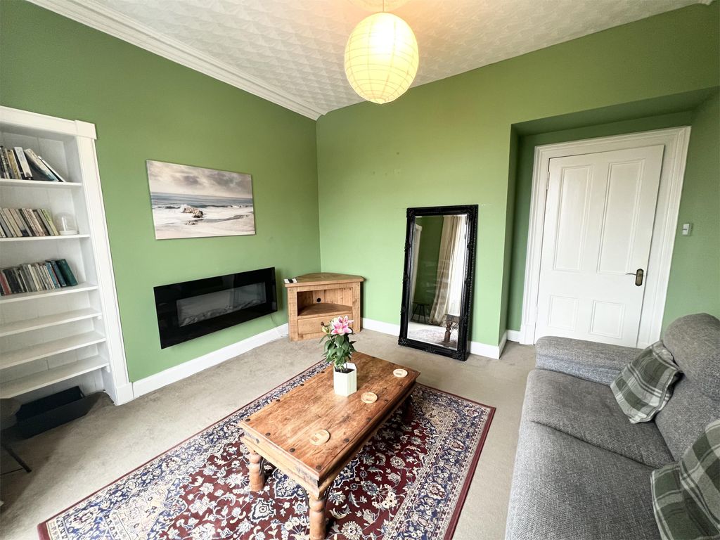 Additional image 4 of 2 bed flat for saleFlat 2, 6 Stanley Road, Saltcoats KA21