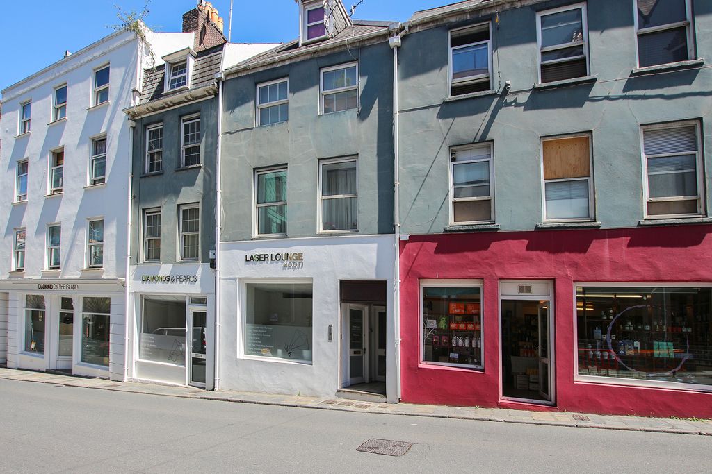 Additional image 8 of 1 bed property for sale28 Le Bordage, St Peter Port, Guernsey GY1