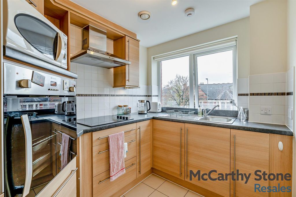 Additional image 6 of 1 bed flat for saleThomas Court, Marlborough Road, Cardiff, Glamorgan CF23