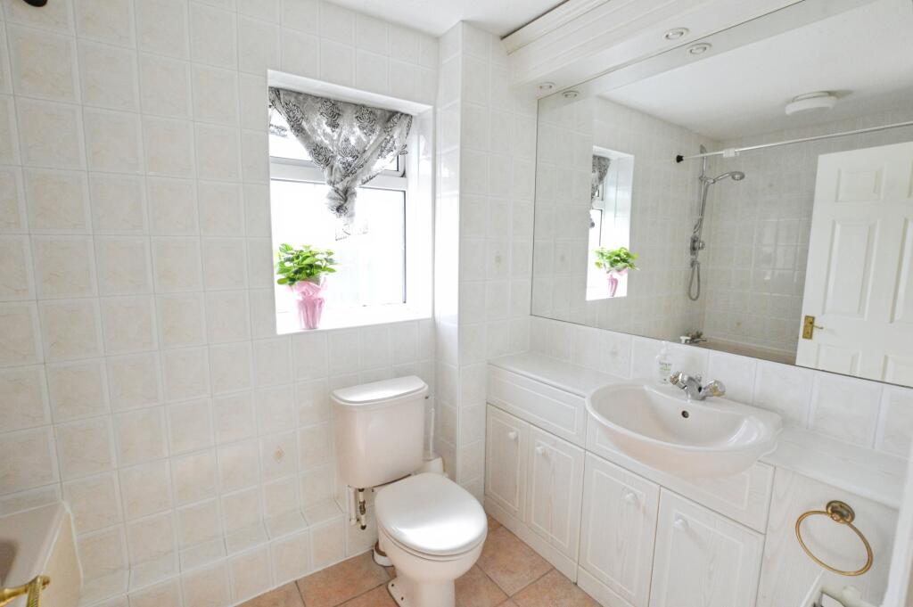 Additional image 11 of Icknield Close, St Albans, AL3