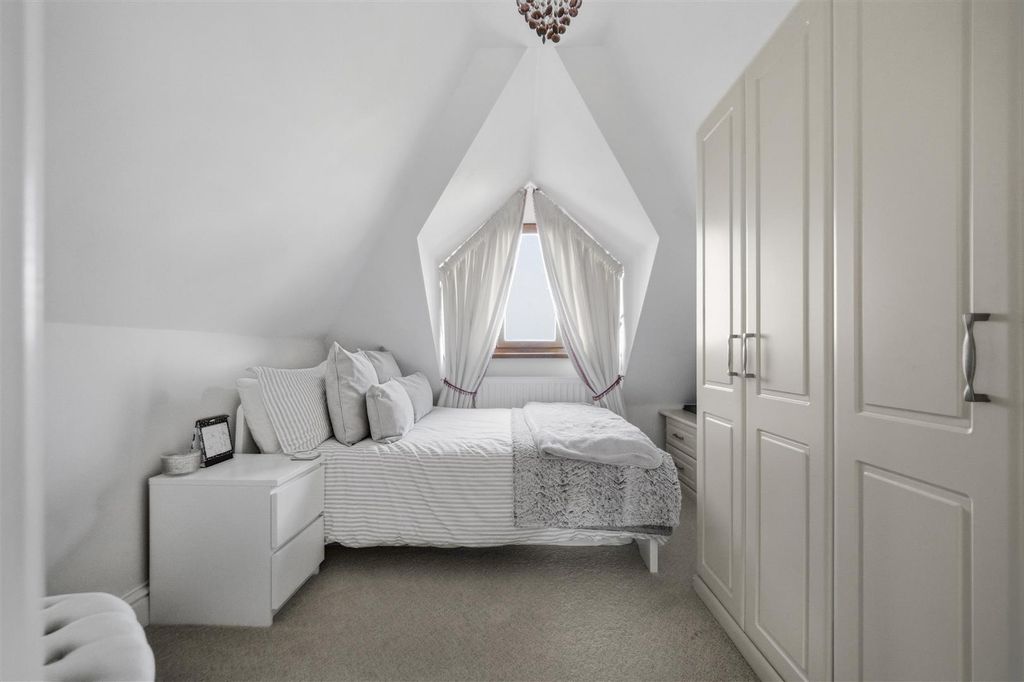 Additional image 21 of 5 bed detached house for saleUphill Road, Llanrumney, Cardiff CF3