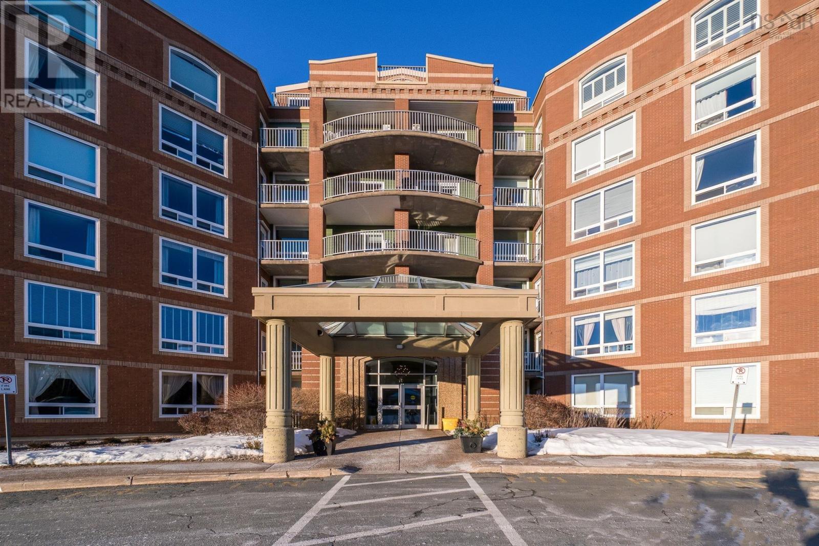 213-10 Regency Park Drive, Halifax, NS, B3S1P2