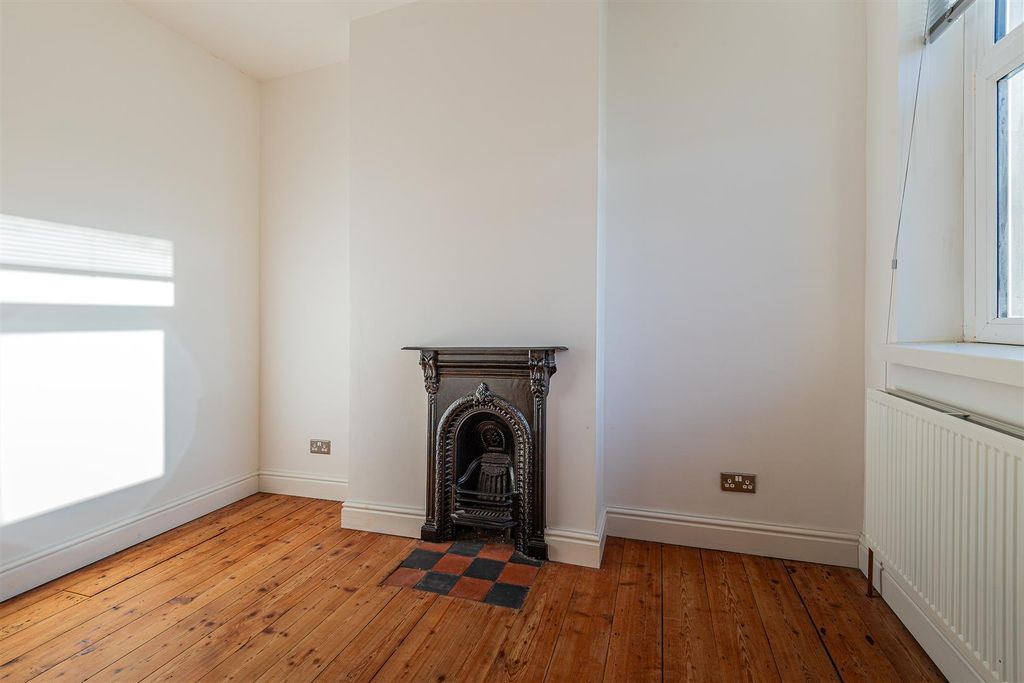 Additional image 14 of 2 bed terraced house for saleGlenroy Street, Roath, Cardiff CF24