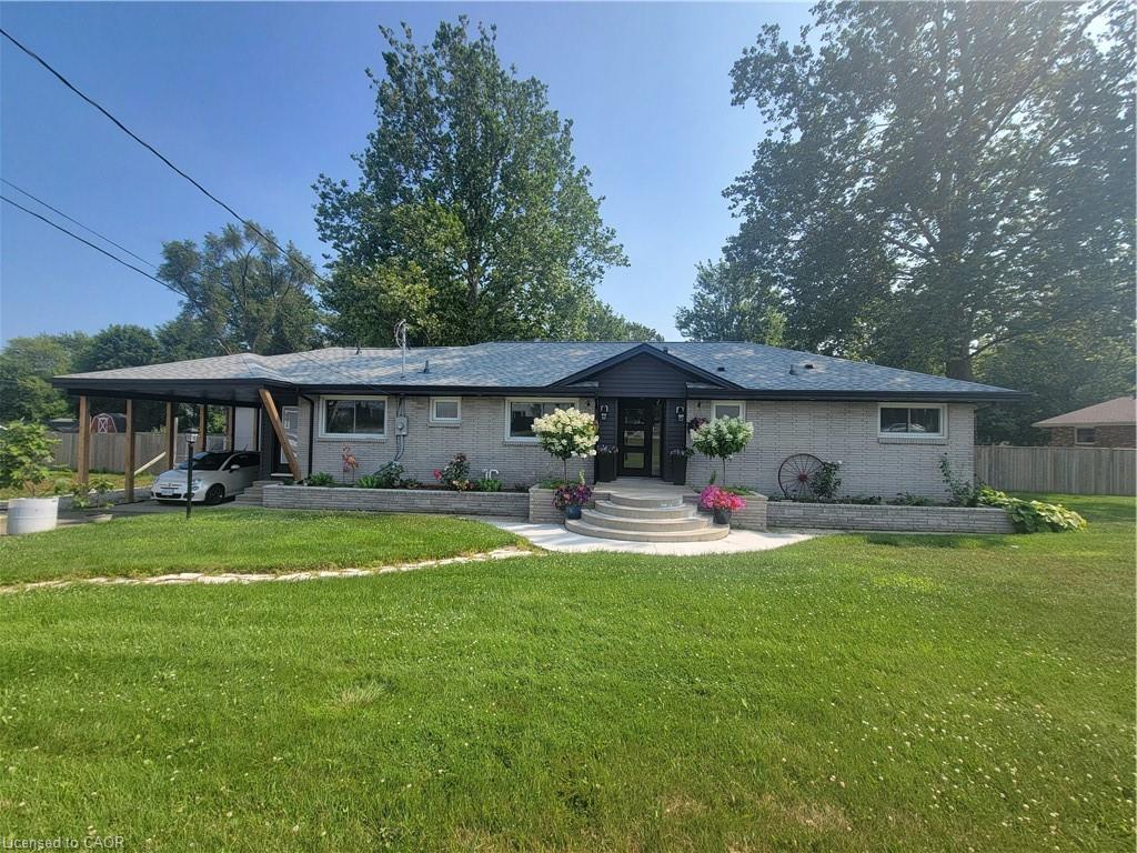 813 Seacliff Drive, Kingsville, ON, N9Y 2L3