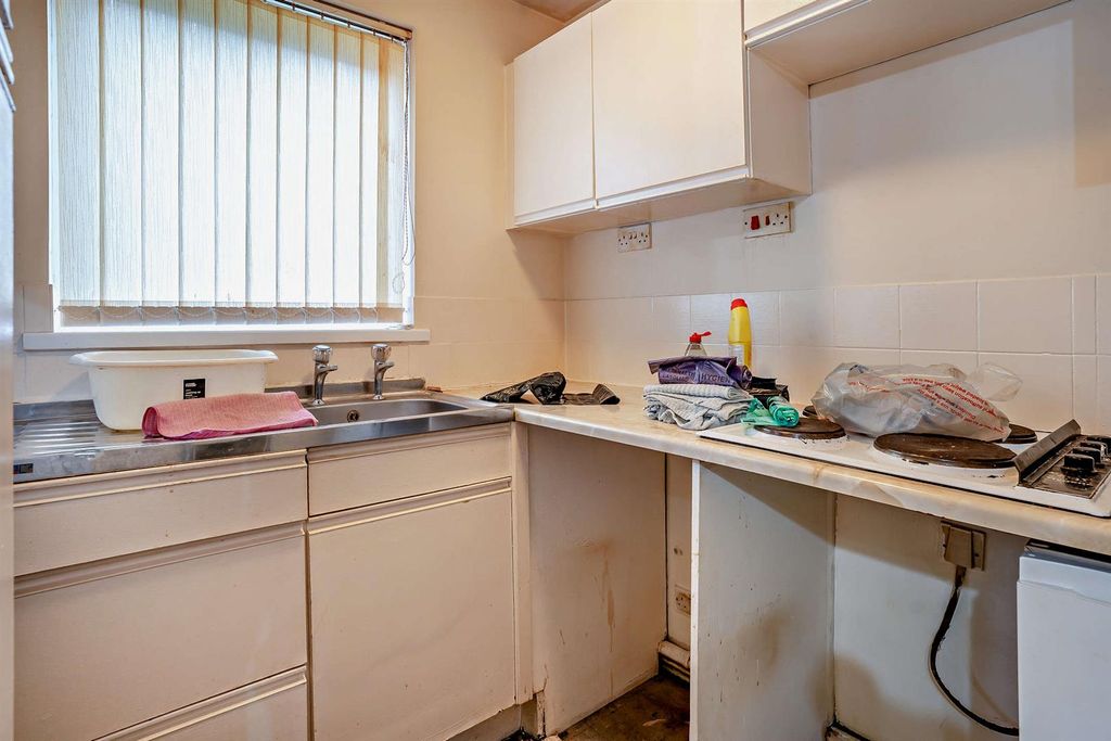 Additional image 3 of 1 bed flat for saleForest View, Cardiff CF5