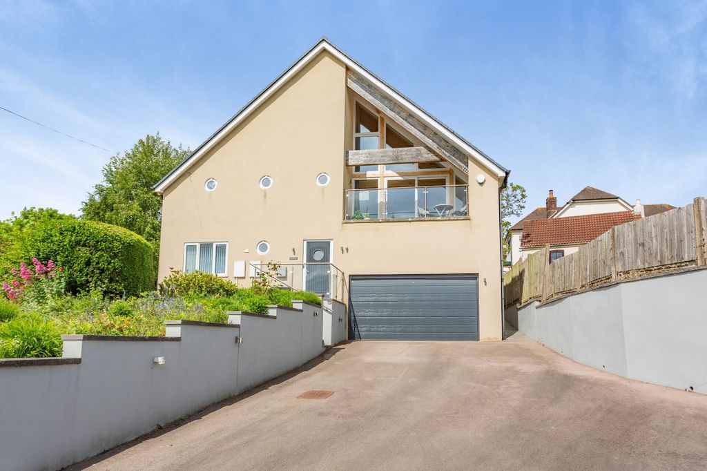Additional image 2 of 3 bed detached house for saleVinegar Hill, Undy NP26