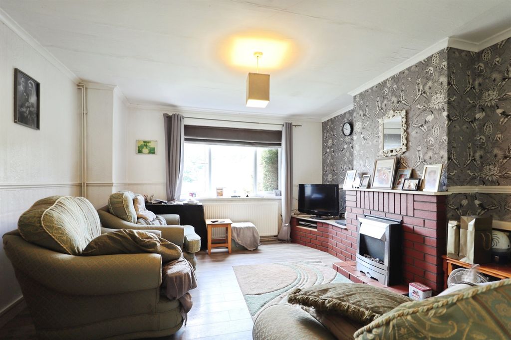 Additional image 4 of 2 bed semi-detached house for saleGreenmeadow Drive, Tongwynlais, Cardiff CF15