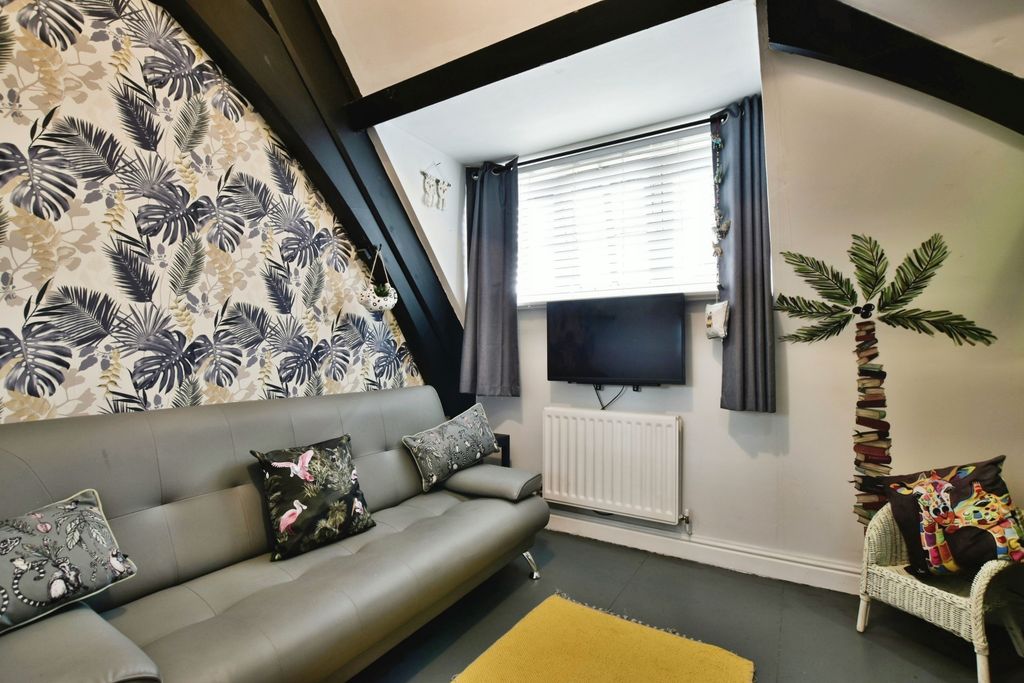 Additional image 13 of 4 bed mews for saleHartford Road, Davenham, Northwich CW9