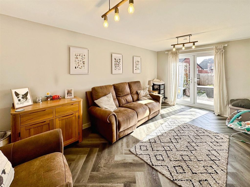 Additional image 2 of 3 bed semi-detached house for saleSir Bartholomew Grove, Undy NP26