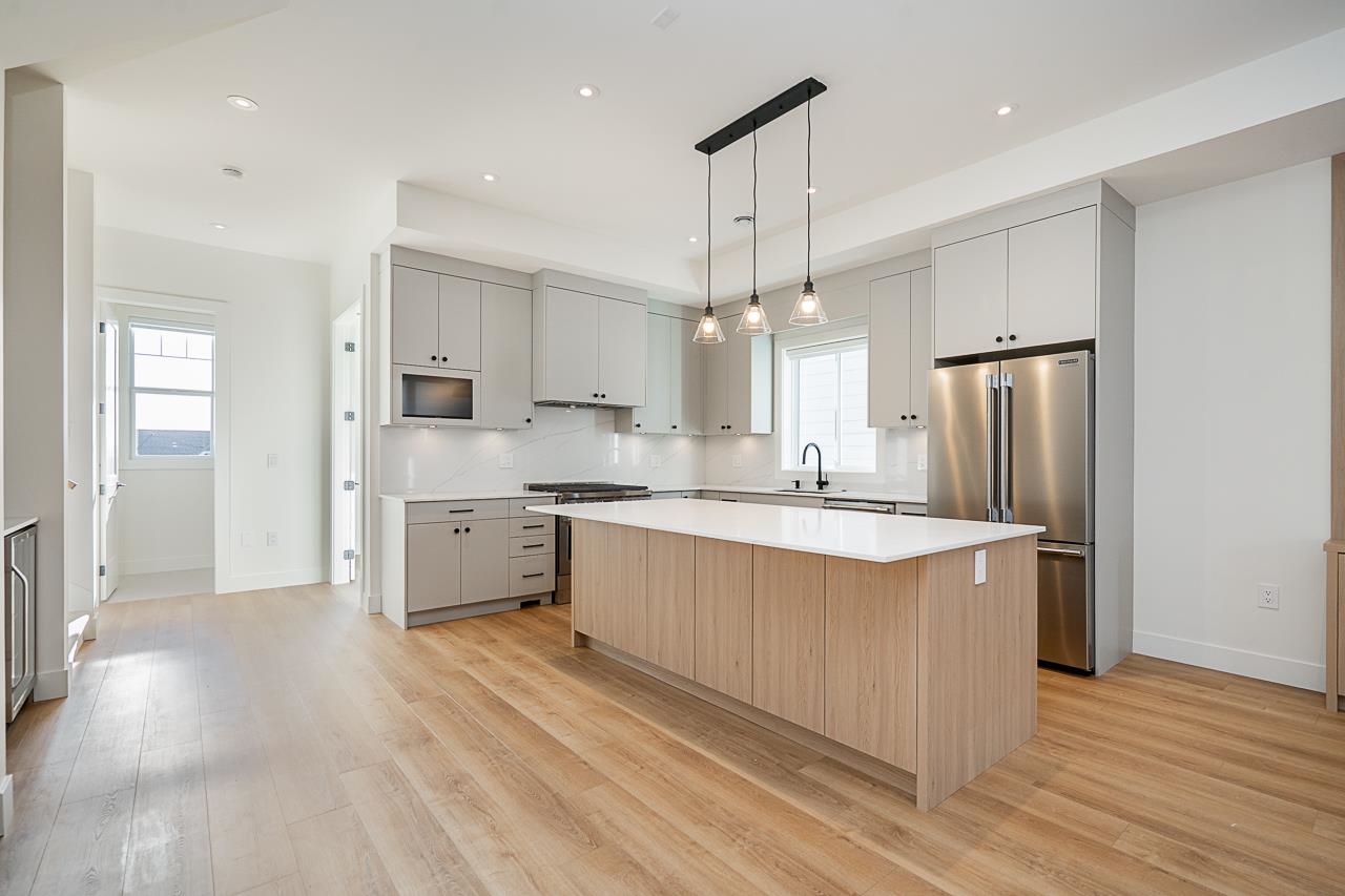 Additional image 6 of 16711 16 Avenue, Surrey, BC, V3Z 0T3