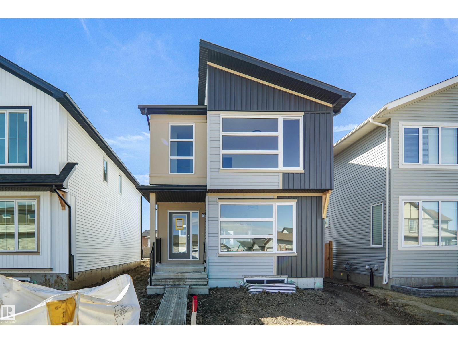 7423 181 Avenue NW, Edmonton, AB, T5Z0T4