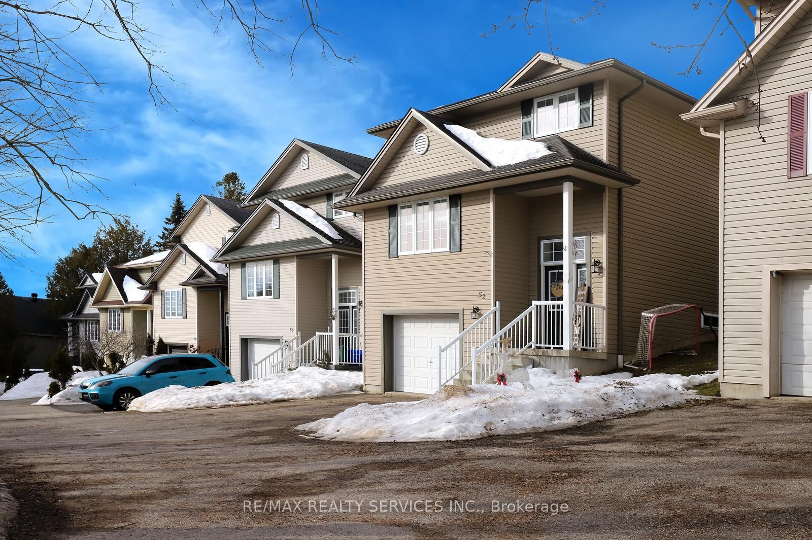 52 Crozier Street, East Luther Grand Valley, ON, L9W 5N6