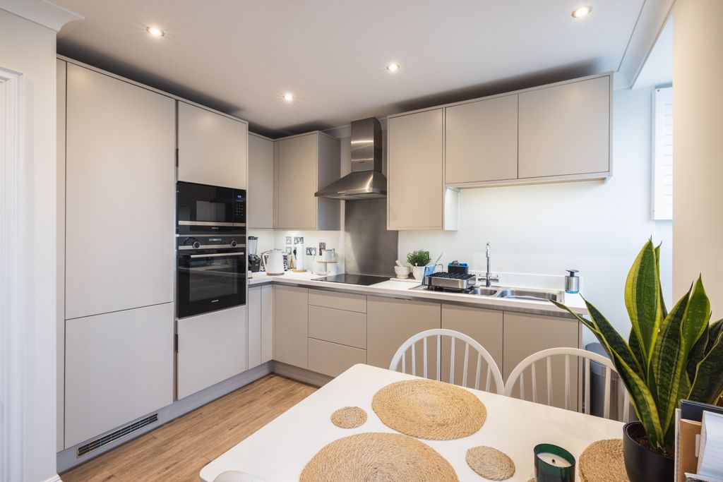 Additional image 12 of 1 bed detached house for saleRoussel Street, St. Helier, Jersey JE2