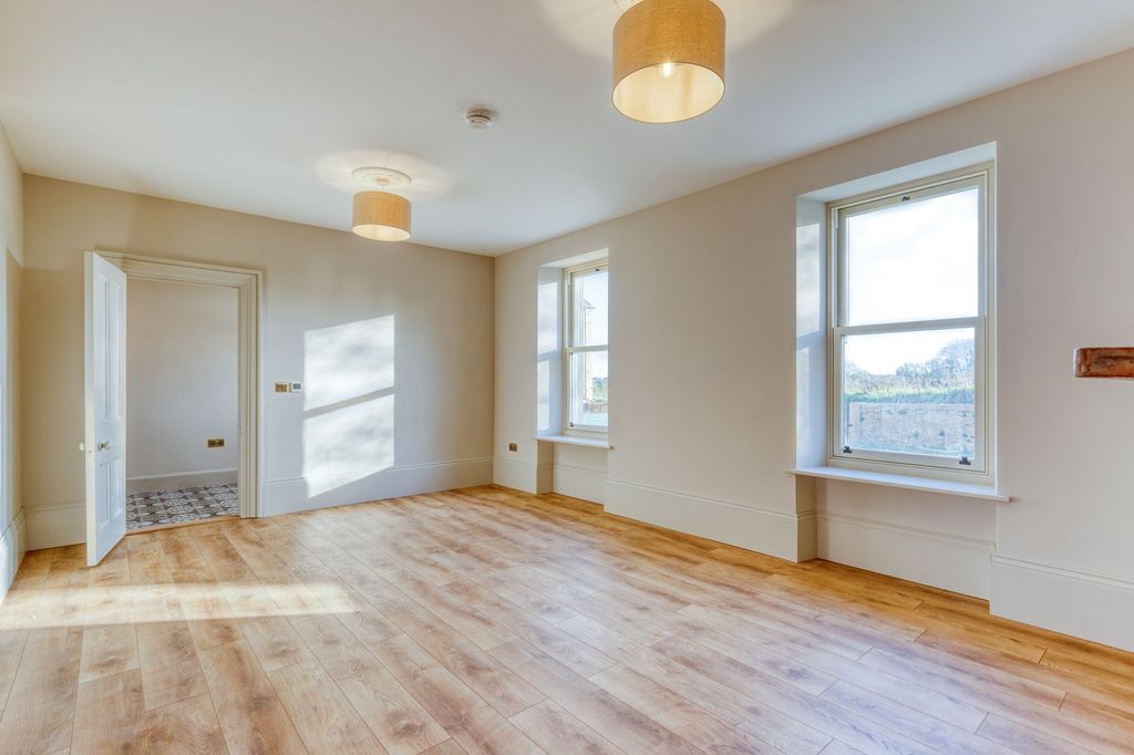 Additional image 13 of 4 bed semi-detached house for saleThe Farmhouse, La Porte, St Saviour JE2