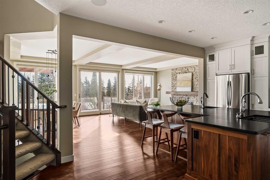 Additional image 4 of 10 Aspen Summit Green SW, Calgary, AB, T3H 0T6