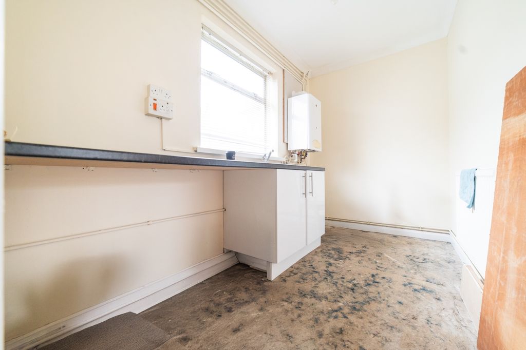 Additional image 5 of 1 bed flat for saleSalisbury Road, Cathays, Cardiff CF24
