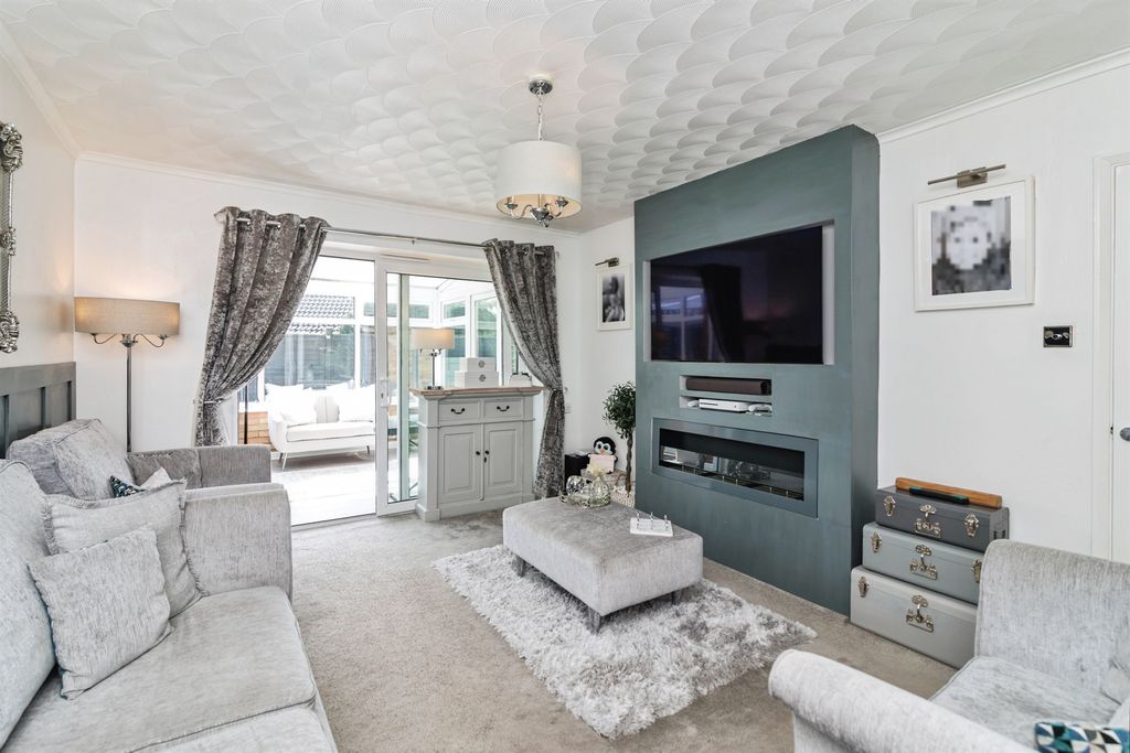 Additional image 2 of 3 bed detached house for saleSt. Peters Path, Holton, Halesworth IP19