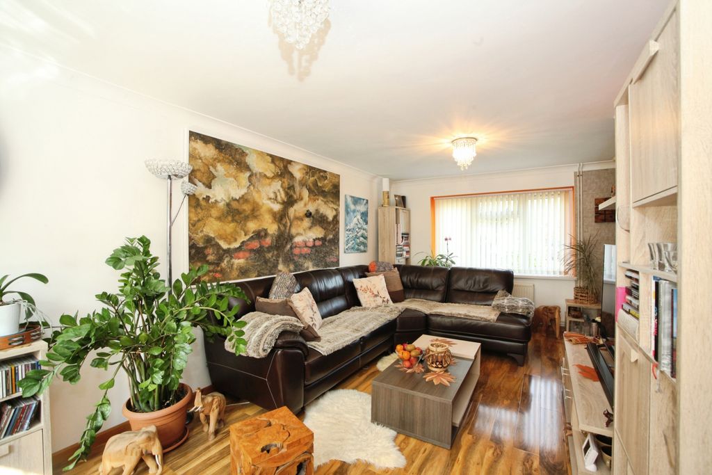 Additional image 5 of 3 bed semi-detached house for saleBroadwood Close, Newport NP19
