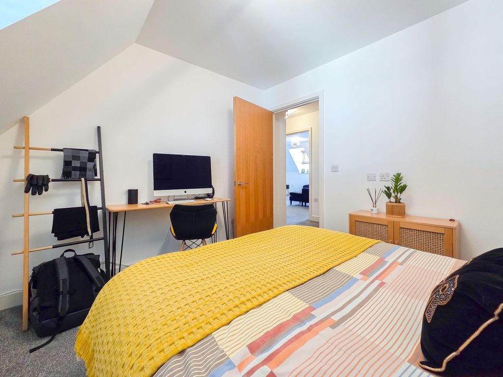 Additional image 12 of 2 bed flat for saleApt 5 St Saviour's Place, St Helier JE2