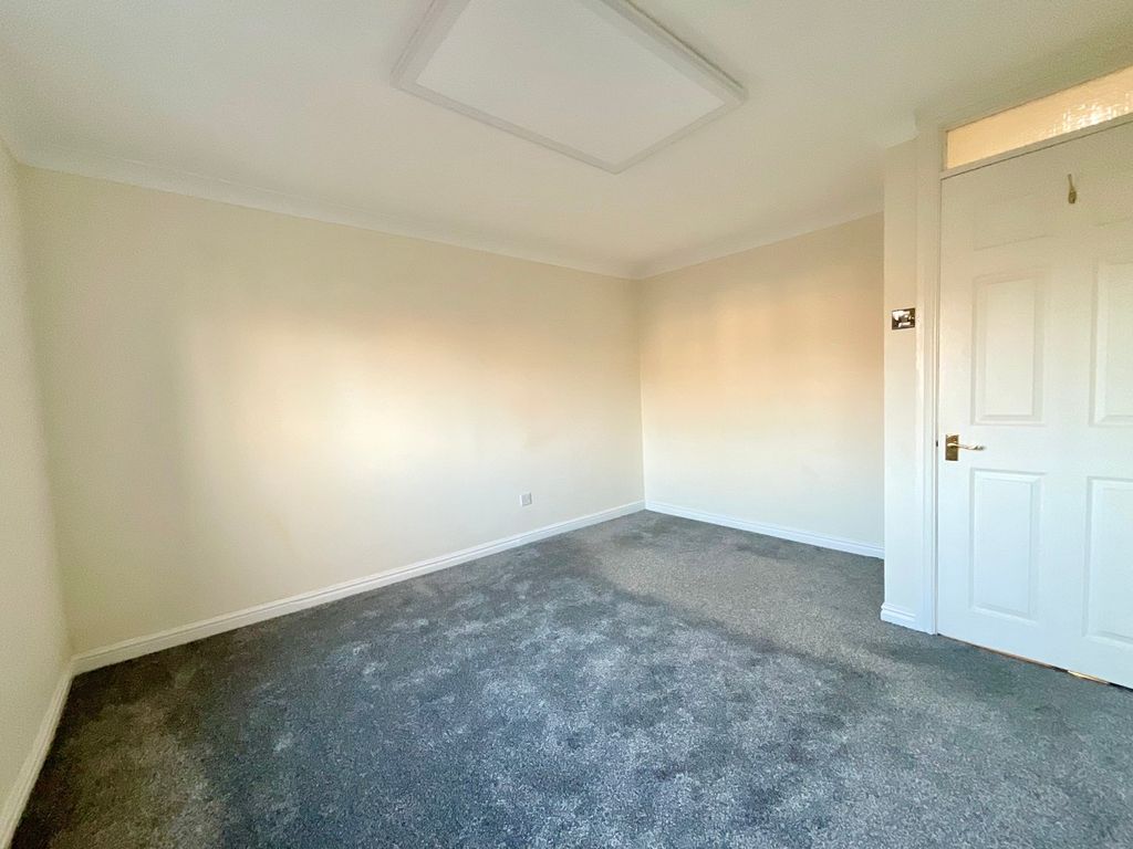 Additional image 6 of 1 bed flat for saleCaerleon Road, Ponthir, Newport NP18