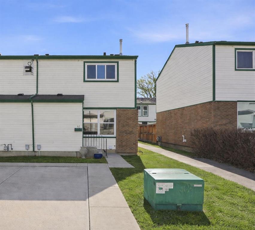 41-100 Pennsylvania Road SE, Calgary, AB, T2A 4Y8