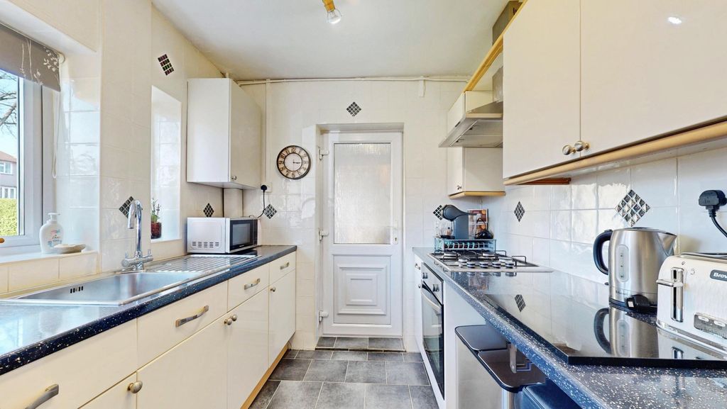 Additional image 5 of 3 bed semi-detached house for saleTempleton Avenue, Llanishen, Cardiff CF14