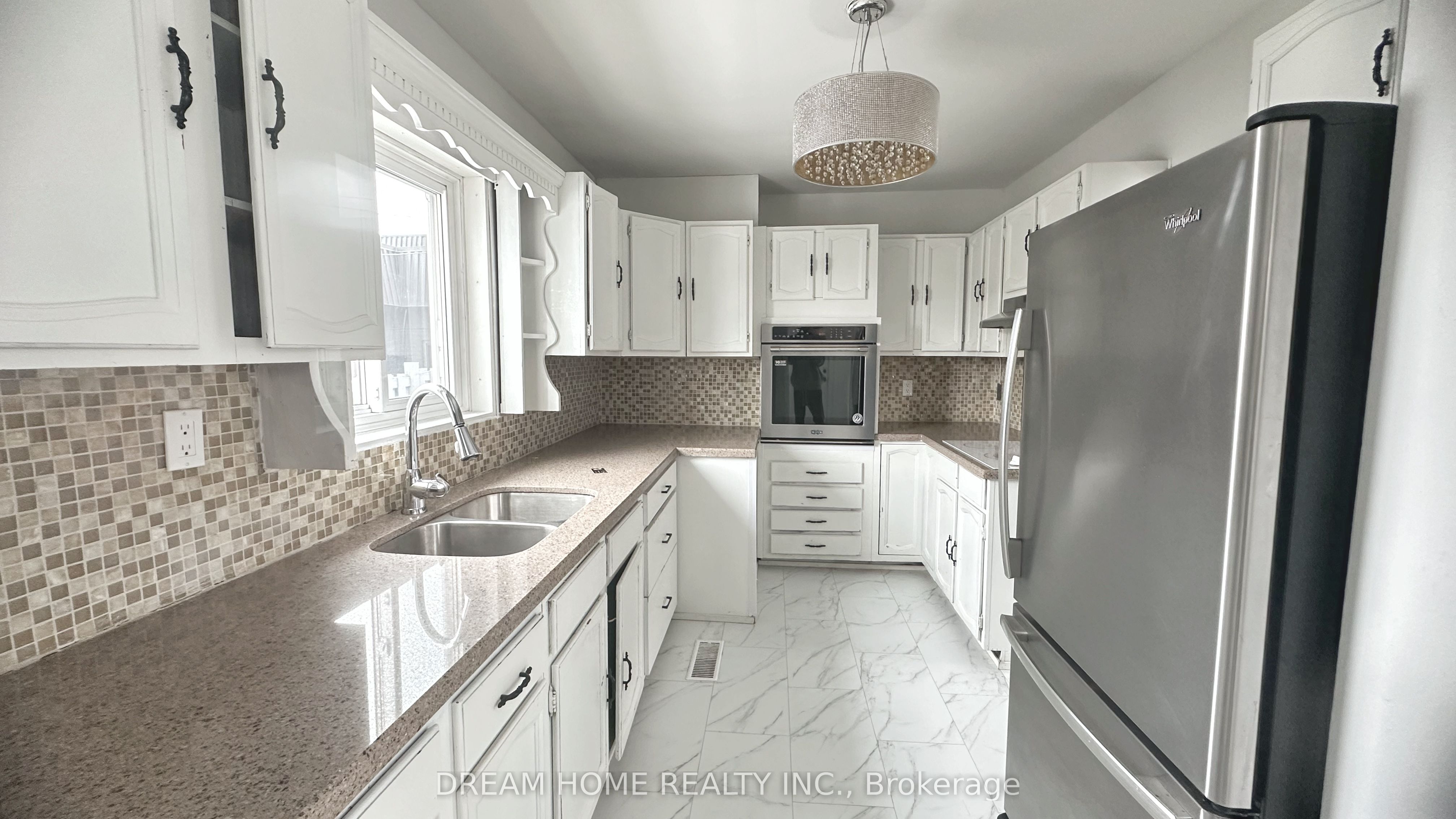 Additional image 2 of Main-83 Cornwallis Drive, Toronto, ON, M1P 1H6