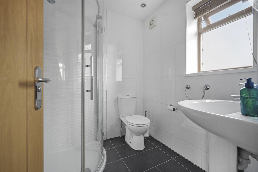 Additional image 14 of 5 bed detached house for saleUphill Road, Llanrumney, Cardiff CF3