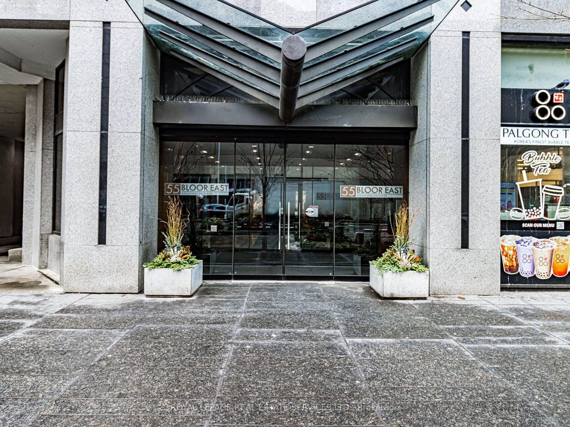 Additional image 2 of 802-55 Bloor Street E, Toronto, ON, M4W 3W6