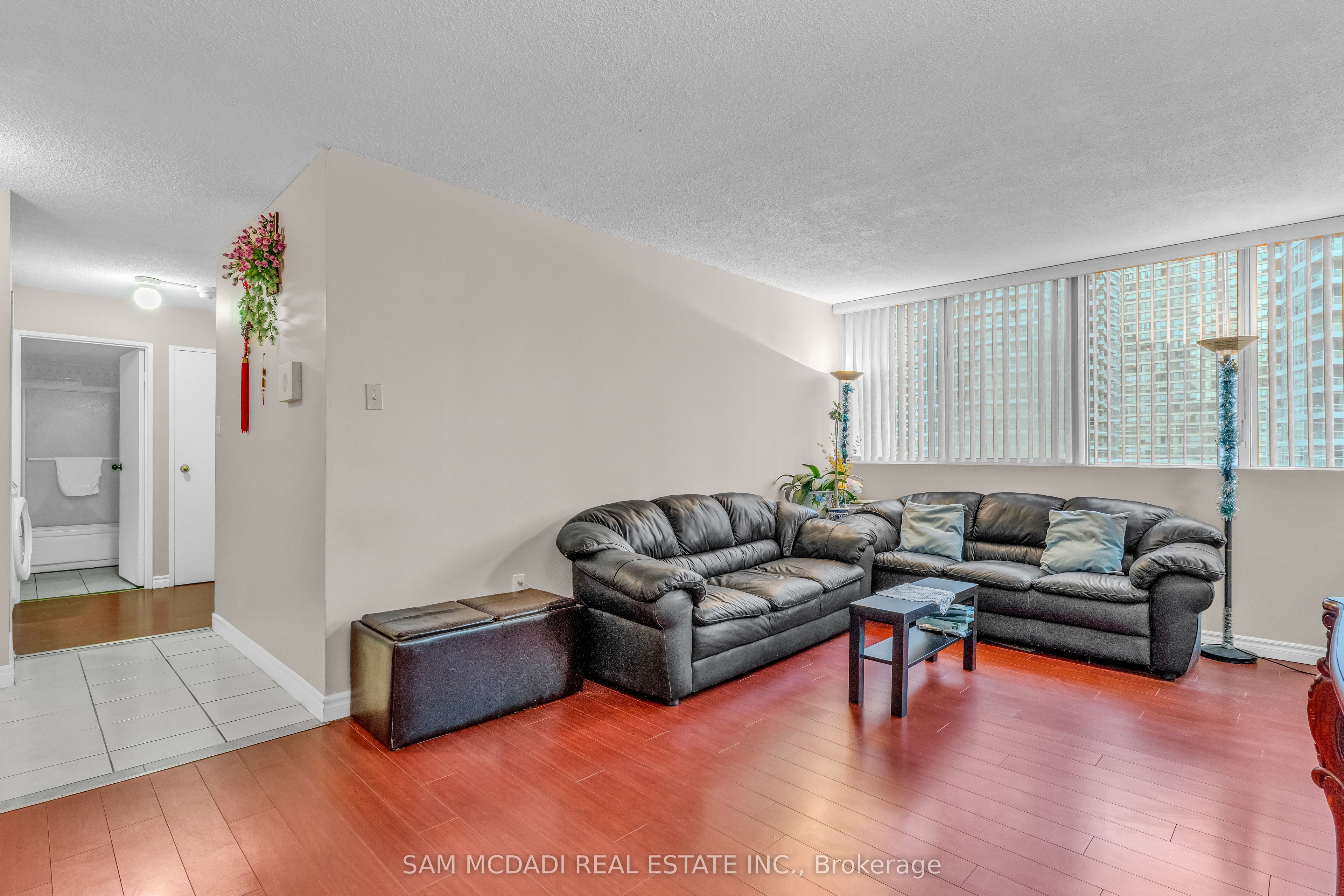 Additional image 4 of 605-3590 Kaneff Crescent, Mississauga, ON, K5A 3X3