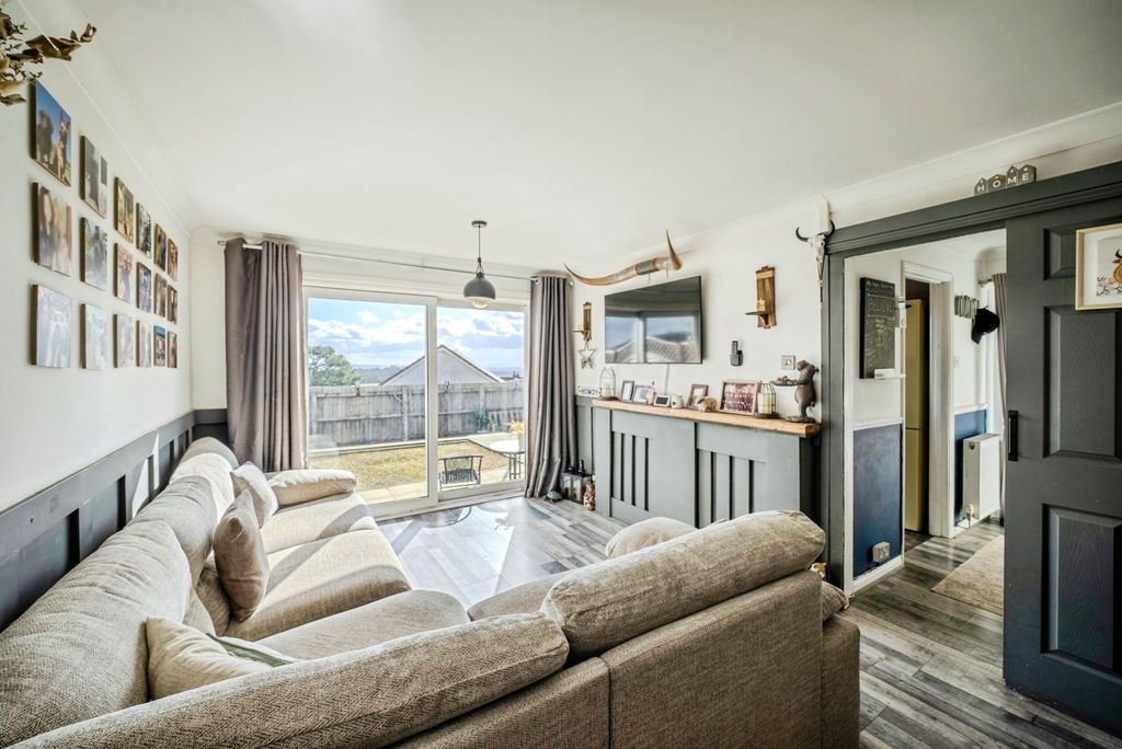 Additional image 3 of 2 bed semi-detached bungalow for saleThe Links Trevethin, Pontypool NP4