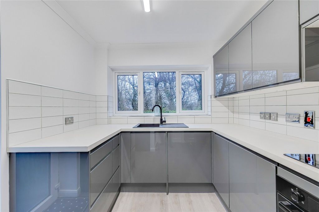 Additional image 3 of 3 bed semi-detached house for saleOrmonde Close, Penylan, Cardiff CF23