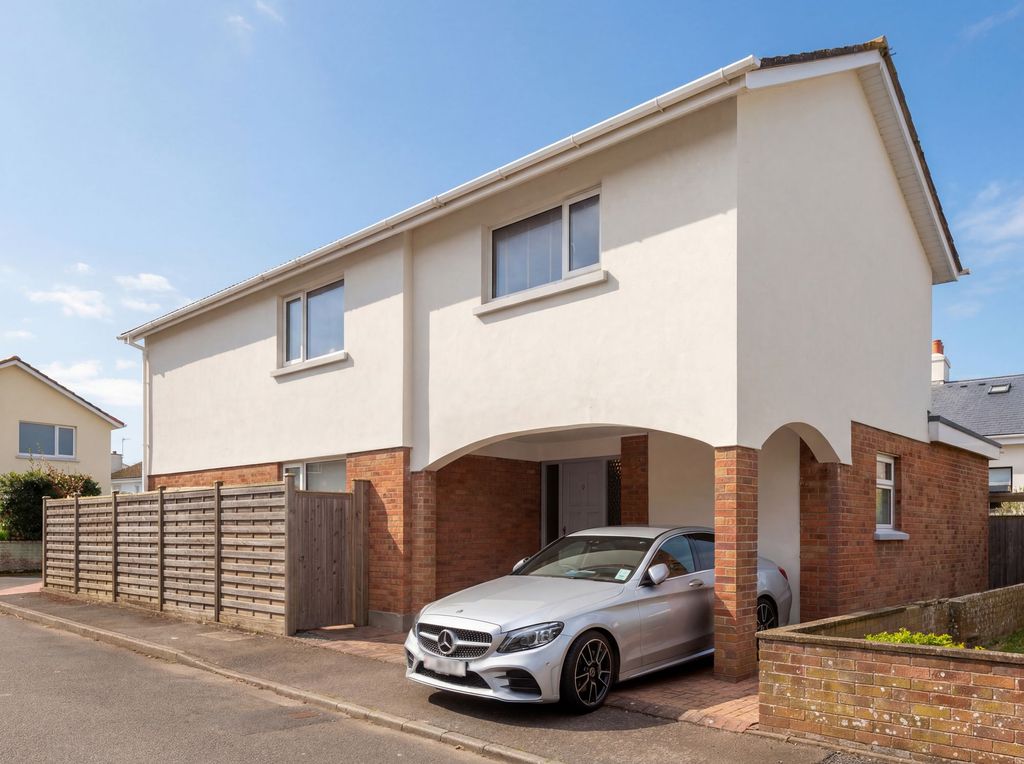 4 bed detached house for saleNumero Neuf, St Clement JE2