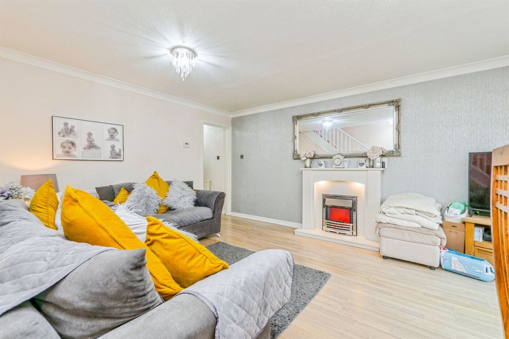 Additional image 2 of 3 bed semi-detached house for saleThrush Close, St. Mellons, Cardiff CF3