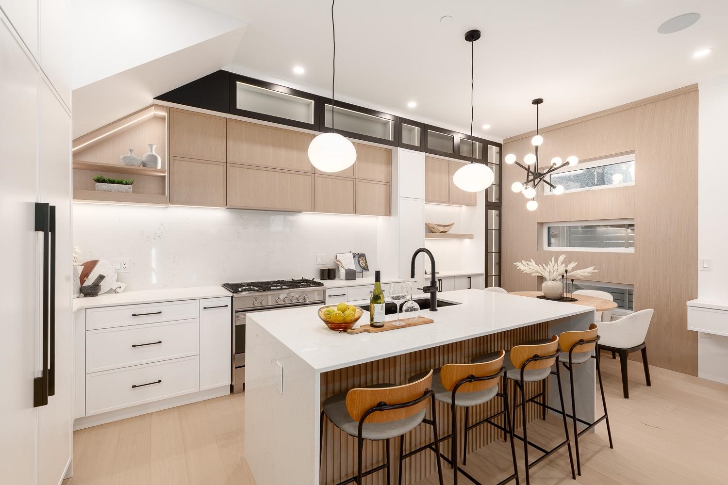 Additional image 5 of 477 20th Avenue W, Vancouver, BC, V5Y 2C7