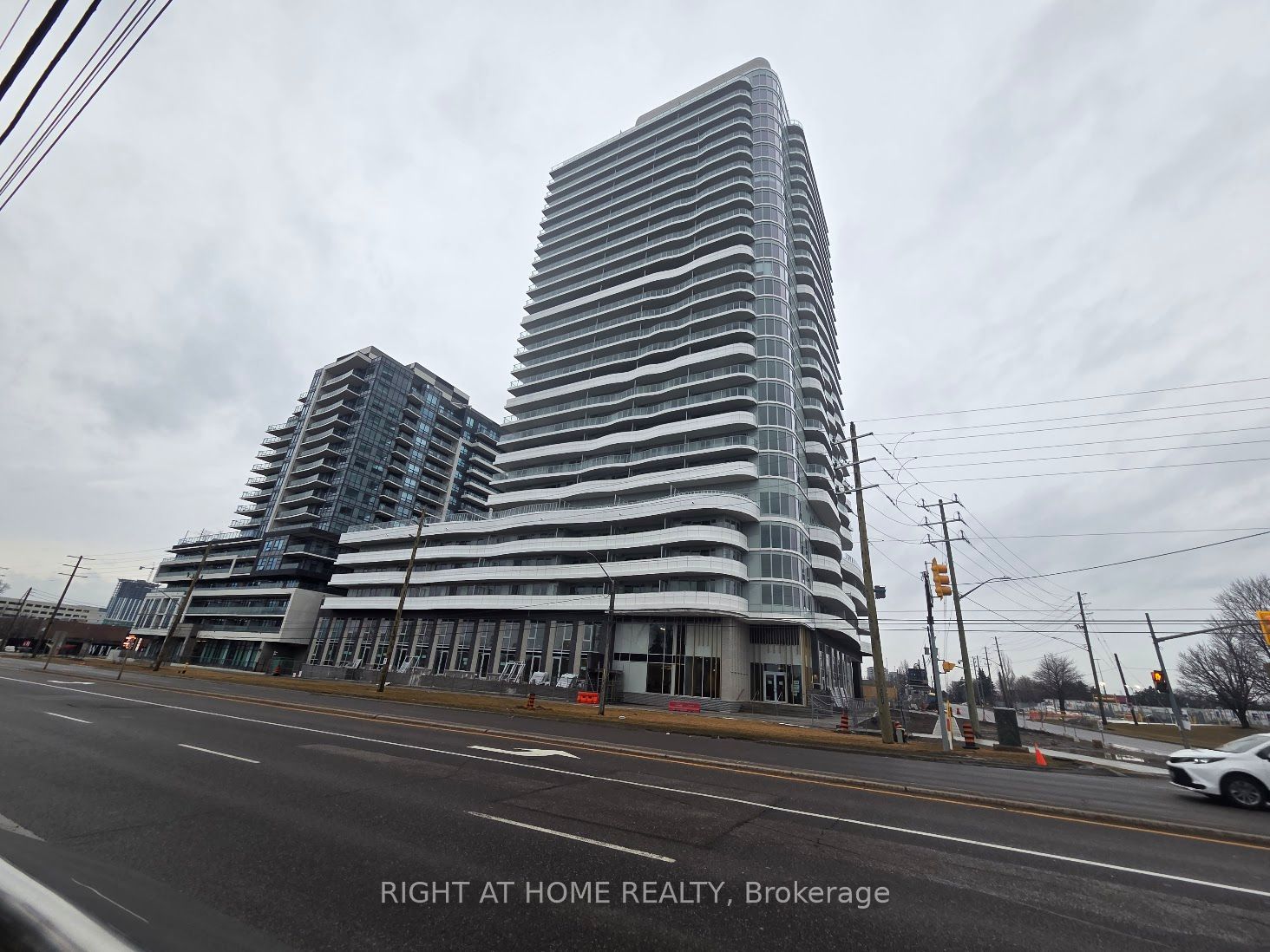 216-1010 Sandy Beach Road, Pickering, ON, L1W 0C7 photo 2