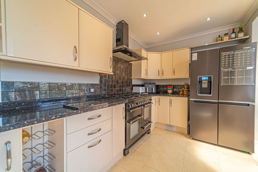 Additional image 4 of 3 bed semi-detached house for saleMalpas Road, Newport NP20