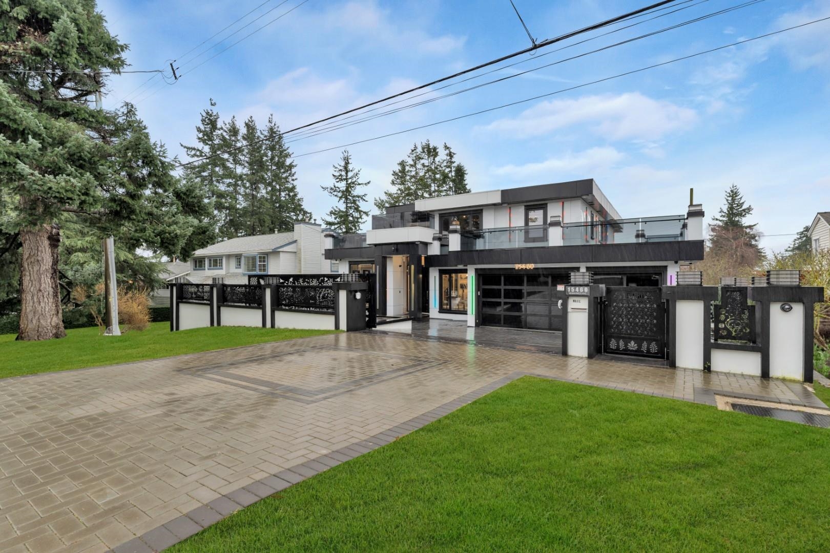 15460 Semiahmoo Avenue, White Rock, BC, V4B 1T8