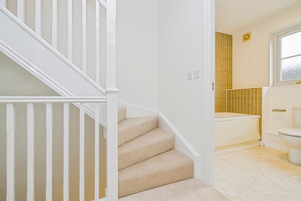 Additional image 18 of 3 bed property for saleCottingham Drive, Pontprennau, Cardiff CF23