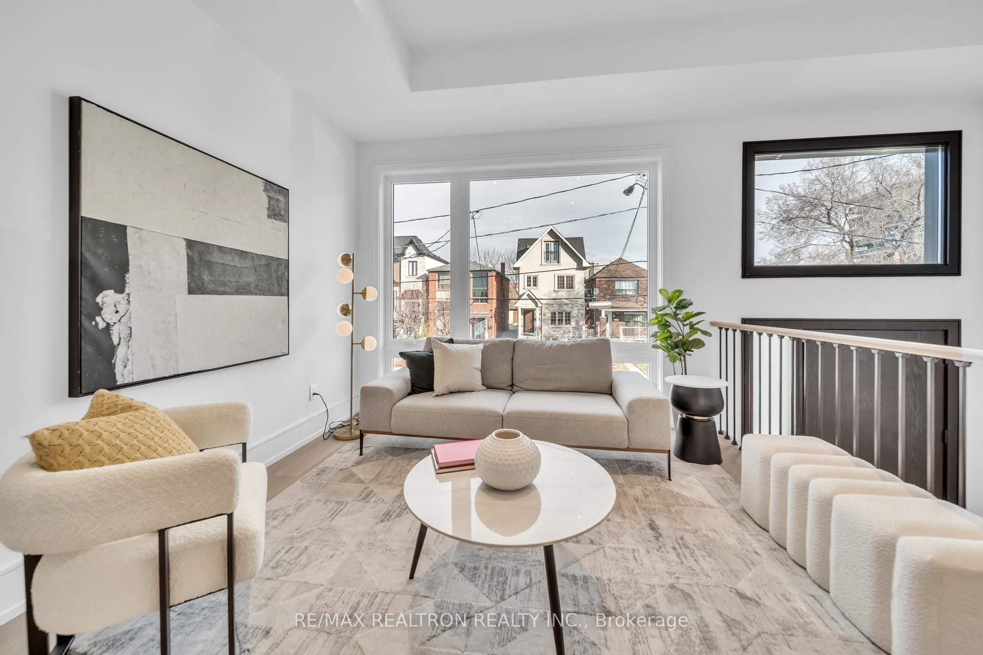 Additional image 3 of 17 Lanark Avenue, Toronto, ON, M6C 2B2