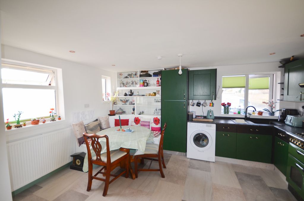 1 bed bungalow for saleLochs HS2 photo 5