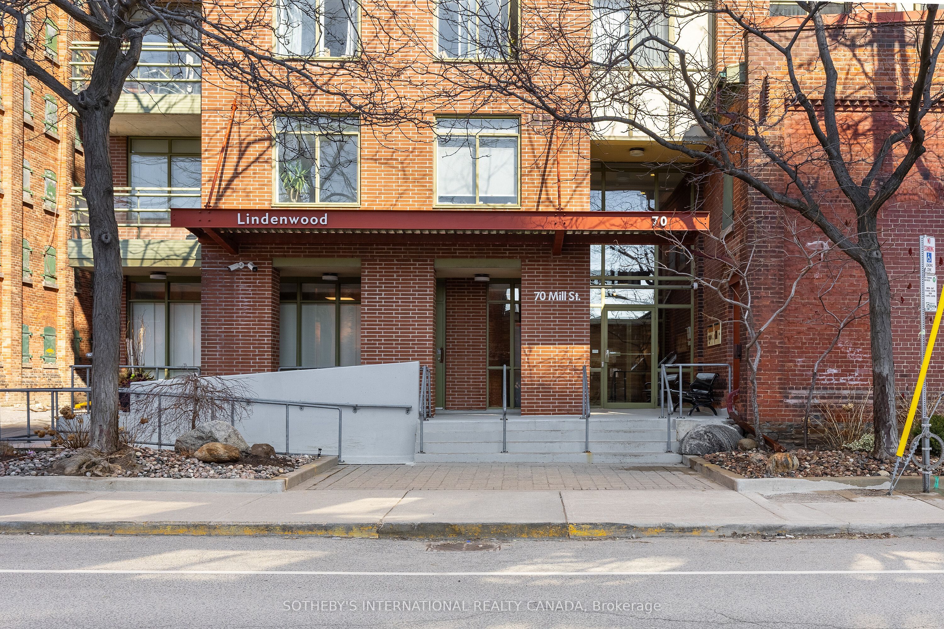 308-70 Mill Street, Toronto, ON, M5A 4R1
