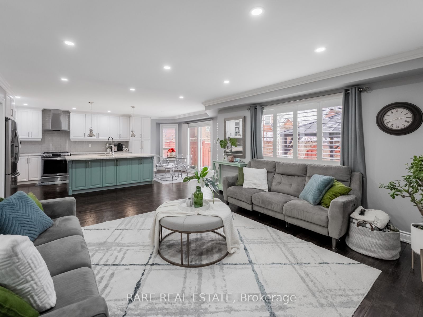 33 Southbend Drive, Brampton, ON, L7A 1K5