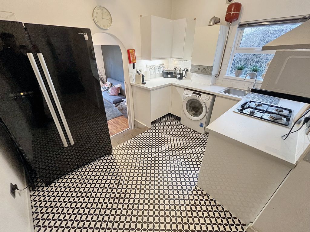 Additional image 12 of 6 bed terraced house for saleTaff Embankment, Grangetown, Cardiff CF11